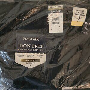 NWT Haggar Classic Fit Premium Iron free Premium Khaki 52W x 30L